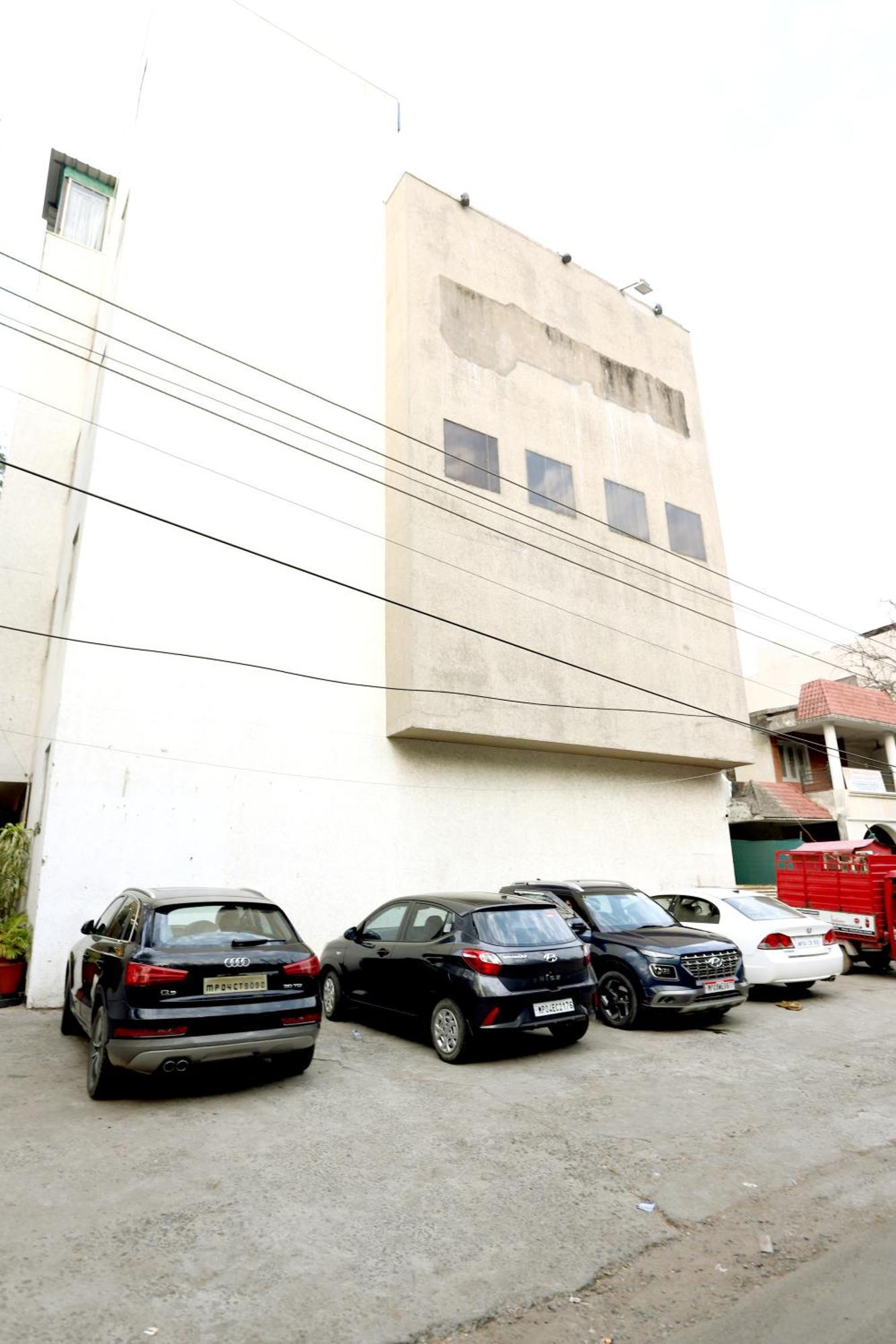 Hotel Blue Pearl Bhopal Exterior foto
